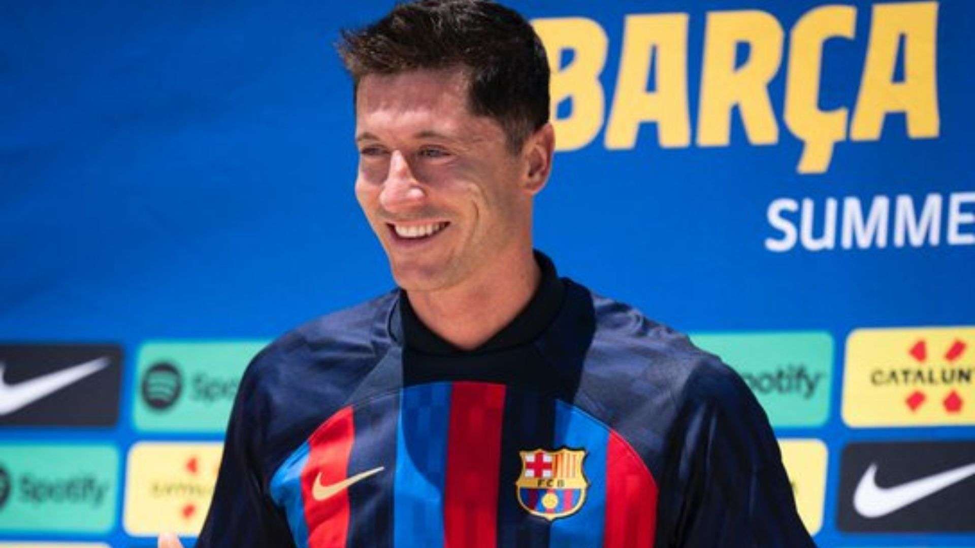 而前鋒則需 而前鋒則需